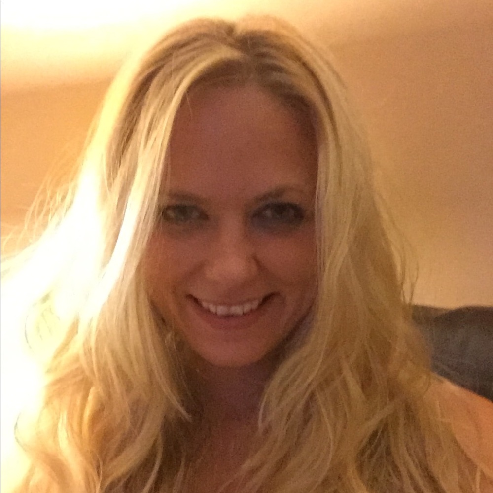 Meet your Posher, Lauren